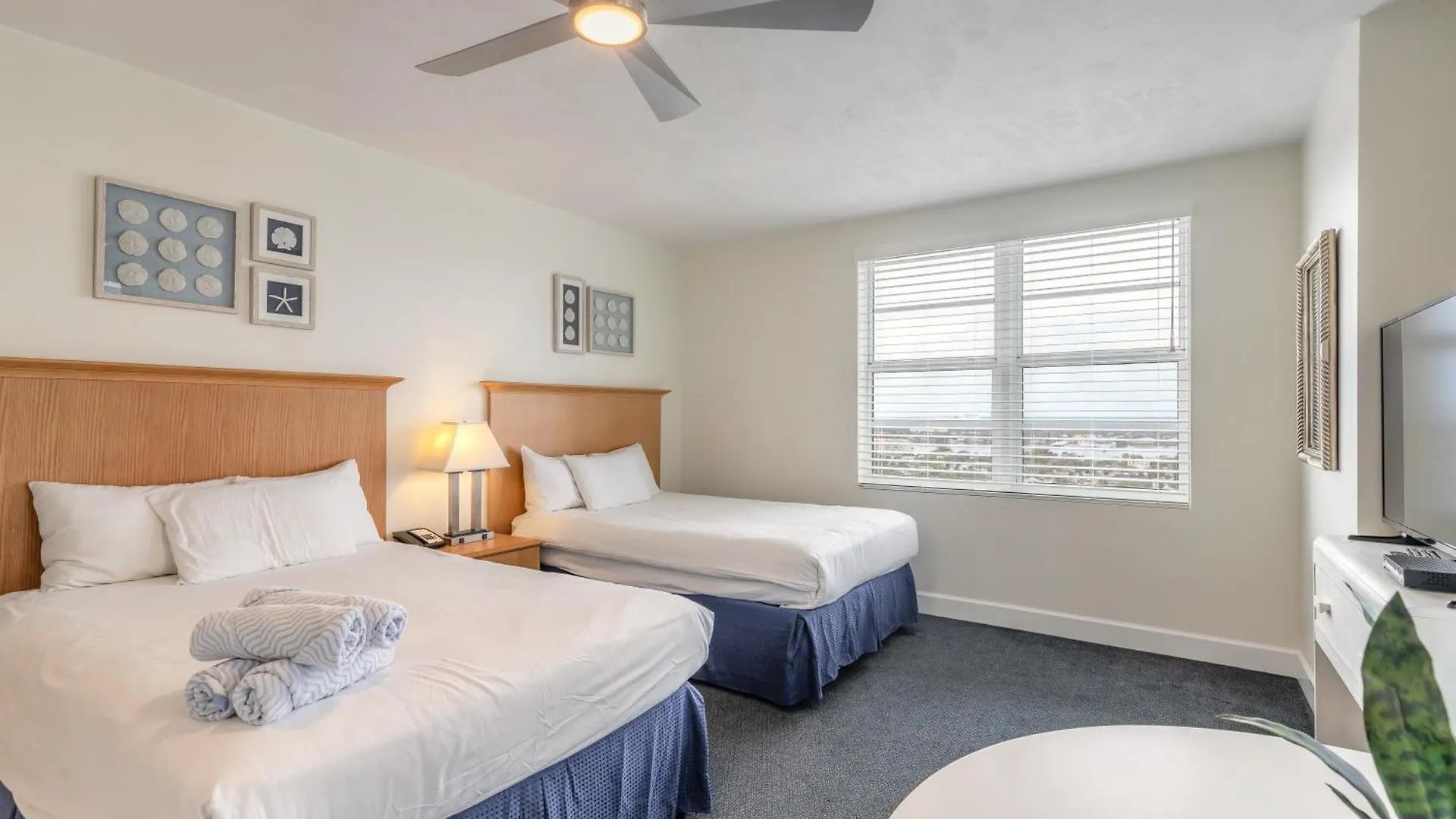 Aparthotel Beachfront Bliss At Ocean Walk Resort - Unit 1701 Daytona Beach